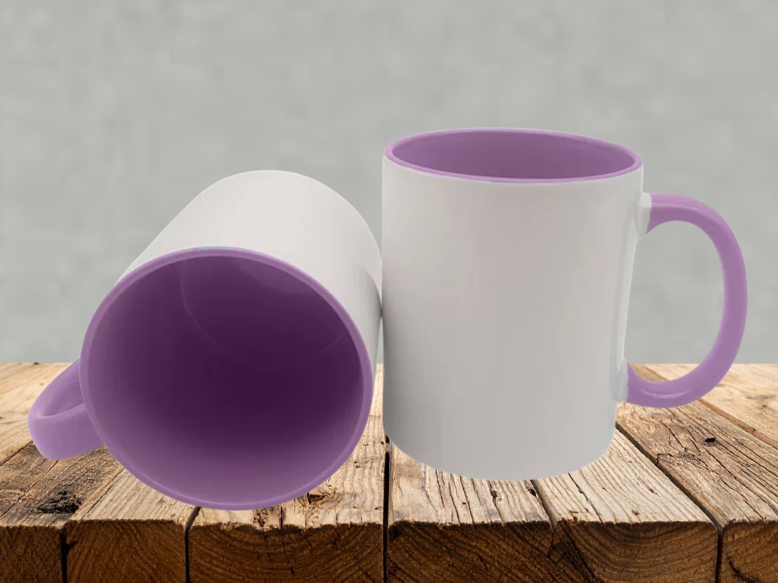 Caneca com alça e interior lilás 325ml